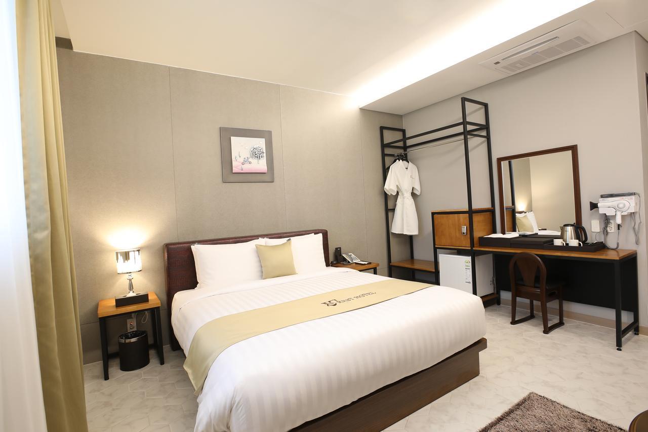 Rest Hotel Gimpo Экстерьер фото