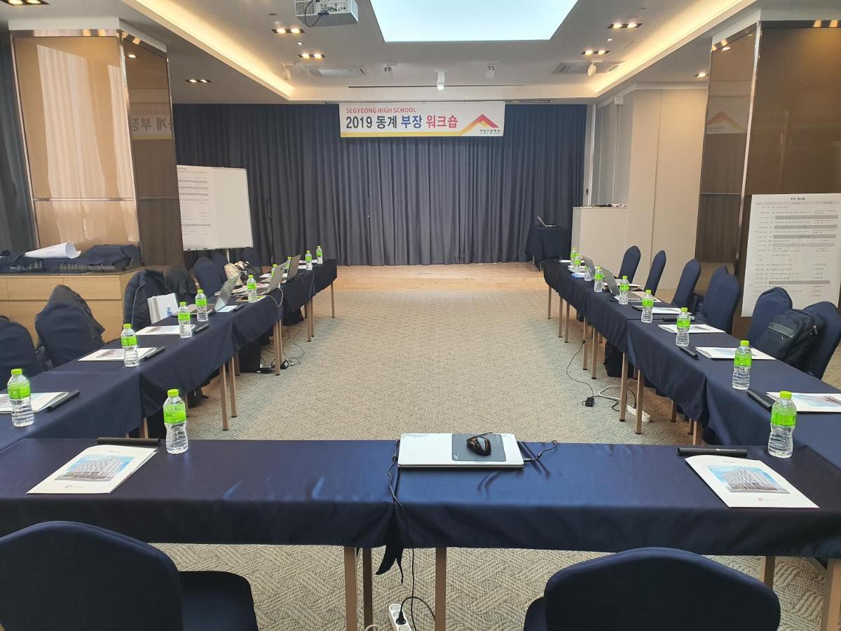 Rest Hotel Gimpo Экстерьер фото